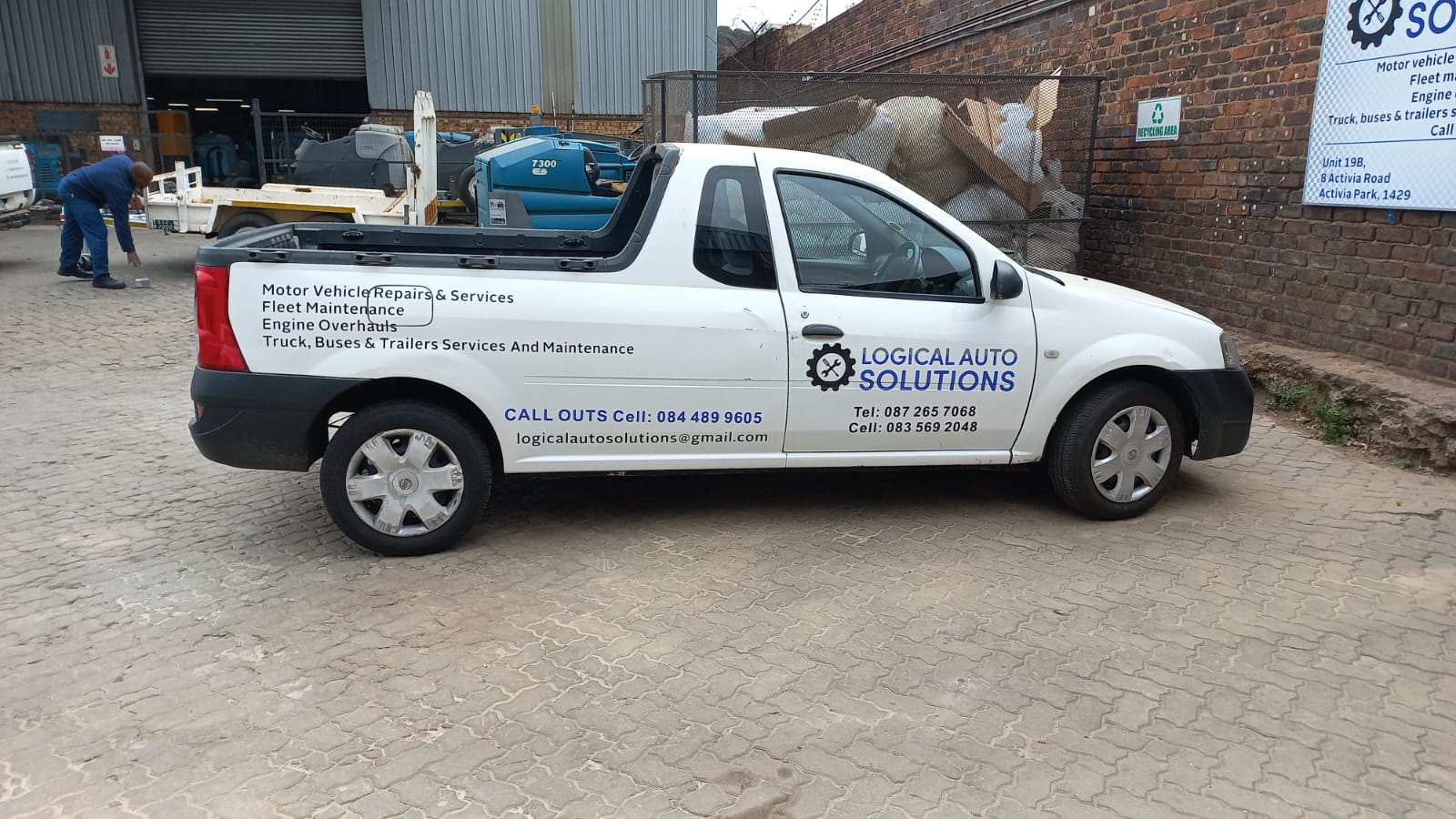 af34c9ce-0af6-4c7e-a047-d609af1120e0